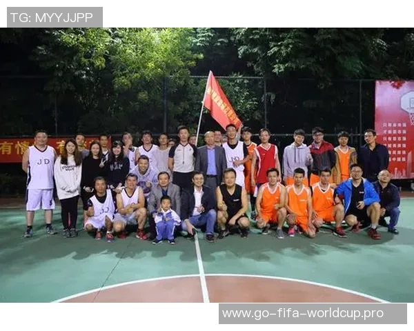 重庆篮球队在篮球意识排行榜中荣登第十名展现出色团队配合与战术执行能力 重庆篮球队在篮球意识排行榜中荣登第十名展现出色团队配合与战术执行能力